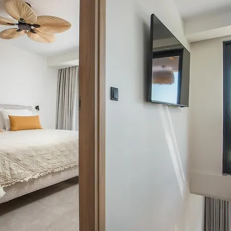 Apartamento Rodos Nest With Terrace And Seaview Asgourou