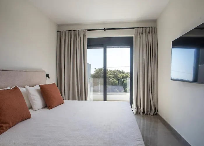 Rodos Nest With Terrace And Seaview شقة *