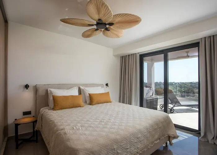 Rodos Nest With Terrace And Seaview شقة *