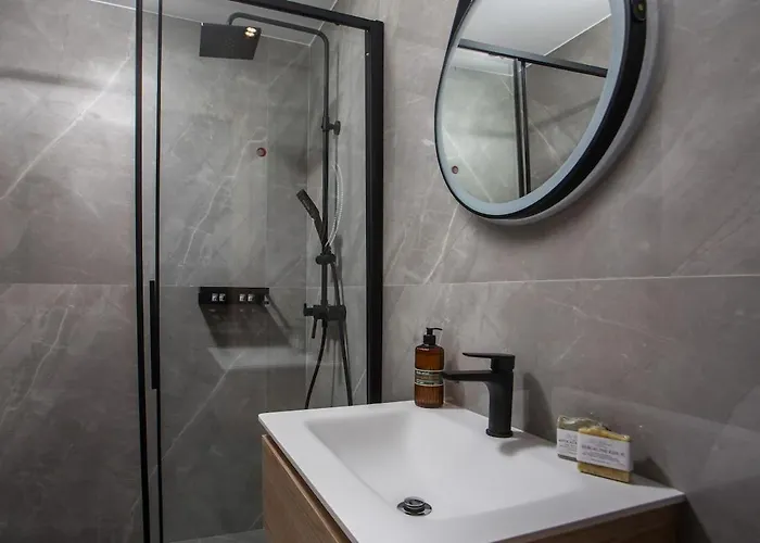 Rodos Nest With Terrace And Seaview *